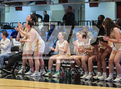 Thumbnail 1 in Tappan Zee vs Walter Panas (NYSPHSAA Section 1 Class A Semifinal) photogallery.
