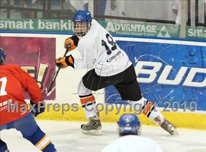 Thumbnail 1 in Section 5 Senior Select All-Star Game photogallery.