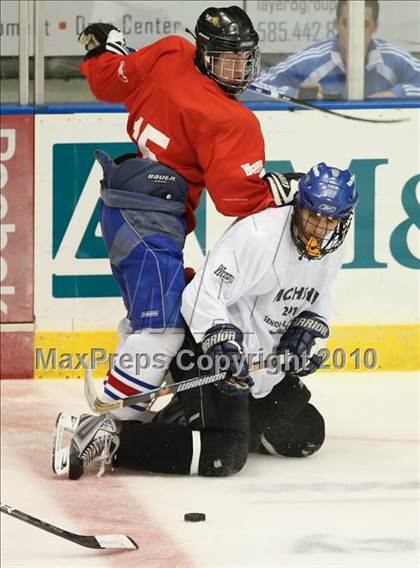 Thumbnail 1 in Section 5 Senior Select All-Star Game photogallery.