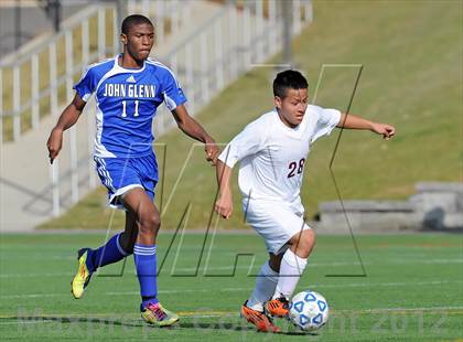 Thumbnail 1 in Elwood-Glenn vs East Hampton (Section 11 Class A Final) photogallery.