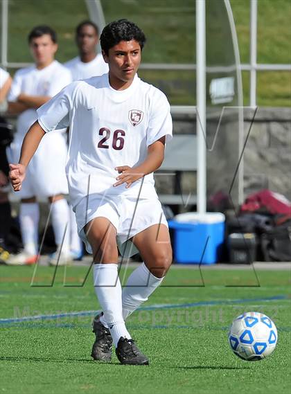 Thumbnail 1 in Elwood-Glenn vs East Hampton (Section 11 Class A Final) photogallery.