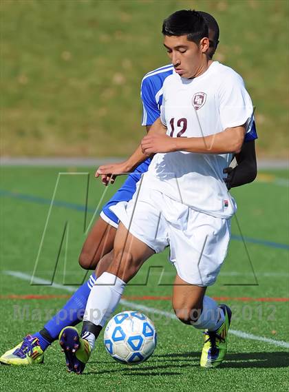 Thumbnail 3 in Elwood-Glenn vs East Hampton (Section 11 Class A Final) photogallery.