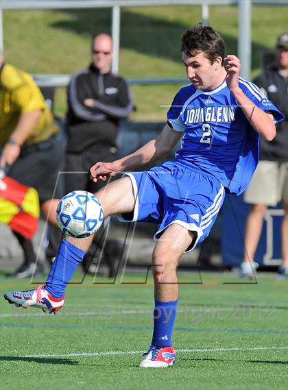 Thumbnail 3 in Elwood-Glenn vs East Hampton (Section 11 Class A Final) photogallery.