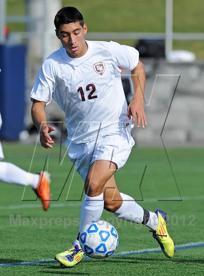 Thumbnail 3 in Elwood-Glenn vs East Hampton (Section 11 Class A Final) photogallery.