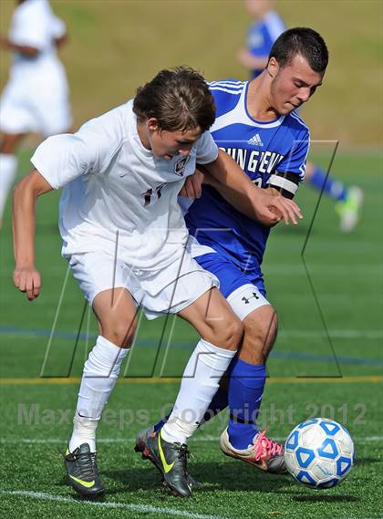 Thumbnail 2 in Elwood-Glenn vs East Hampton (Section 11 Class A Final) photogallery.