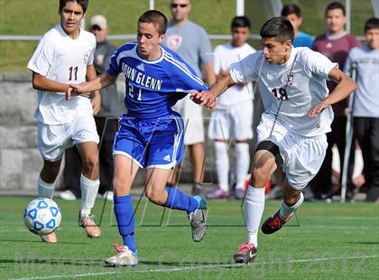 Thumbnail 2 in Elwood-Glenn vs East Hampton (Section 11 Class A Final) photogallery.