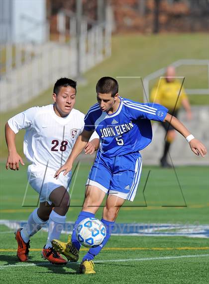 Thumbnail 2 in Elwood-Glenn vs East Hampton (Section 11 Class A Final) photogallery.