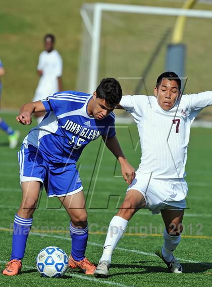 Thumbnail 3 in Elwood-Glenn vs East Hampton (Section 11 Class A Final) photogallery.