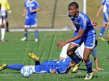 Thumbnail 1 in Elwood-Glenn vs East Hampton (Section 11 Class A Final) photogallery.