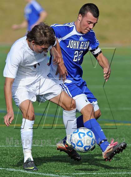 Thumbnail 3 in Elwood-Glenn vs East Hampton (Section 11 Class A Final) photogallery.