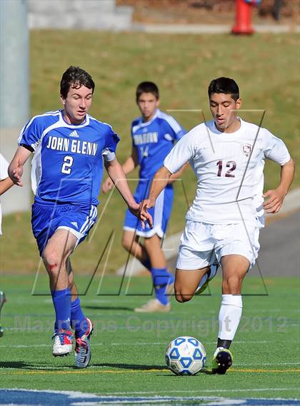Thumbnail 3 in Elwood-Glenn vs East Hampton (Section 11 Class A Final) photogallery.