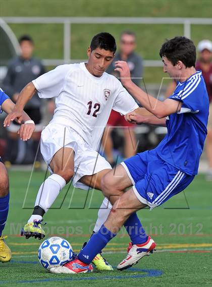 Thumbnail 2 in Elwood-Glenn vs East Hampton (Section 11 Class A Final) photogallery.