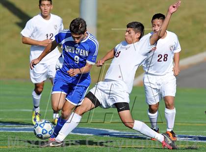 Thumbnail 2 in Elwood-Glenn vs East Hampton (Section 11 Class A Final) photogallery.