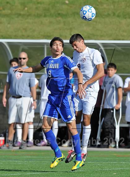 Thumbnail 2 in Elwood-Glenn vs East Hampton (Section 11 Class A Final) photogallery.