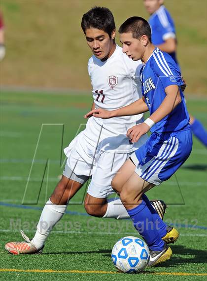 Thumbnail 3 in Elwood-Glenn vs East Hampton (Section 11 Class A Final) photogallery.