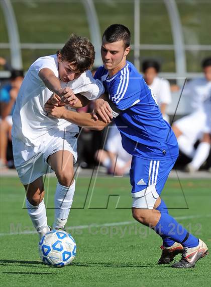 Thumbnail 2 in Elwood-Glenn vs East Hampton (Section 11 Class A Final) photogallery.