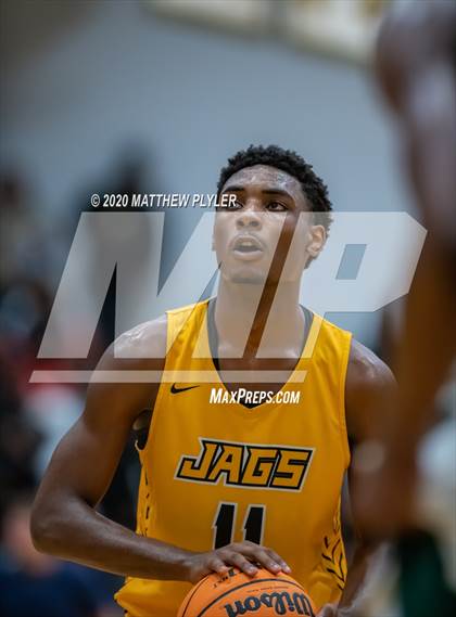 Thumbnail 2 in Farmville Central vs Kinston (Hoopstate MLK Classic - Kinston) photogallery.