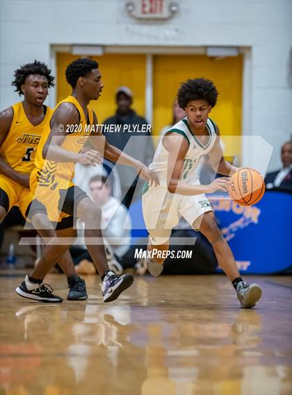 Thumbnail 1 in Farmville Central vs Kinston (Hoopstate MLK Classic - Kinston) photogallery.