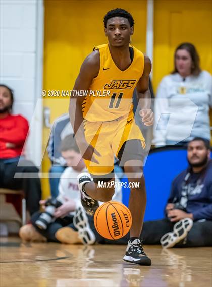 Thumbnail 1 in Farmville Central vs Kinston (Hoopstate MLK Classic - Kinston) photogallery.