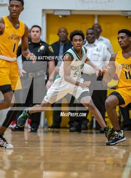 Thumbnail 2 in Farmville Central vs Kinston (Hoopstate MLK Classic - Kinston) photogallery.