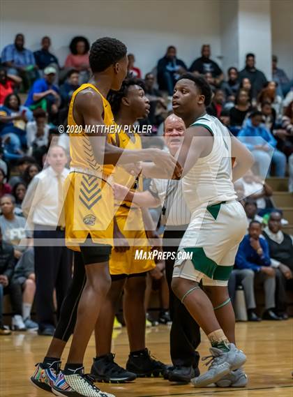 Thumbnail 2 in Farmville Central vs Kinston (Hoopstate MLK Classic - Kinston) photogallery.