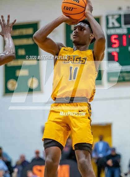 Thumbnail 2 in Farmville Central vs Kinston (Hoopstate MLK Classic - Kinston) photogallery.