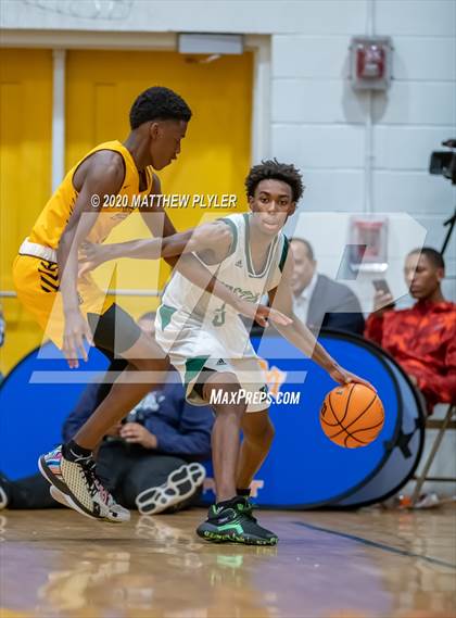 Thumbnail 2 in Farmville Central vs Kinston (Hoopstate MLK Classic - Kinston) photogallery.