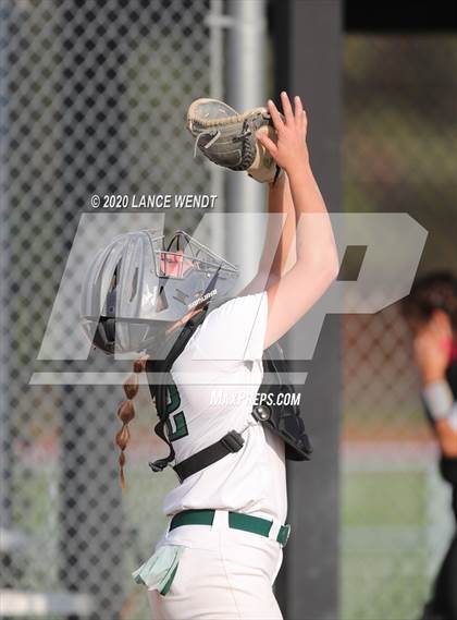 Thumbnail 2 in Roosevelt @ D'Evelyn State Quarter Finals photogallery.