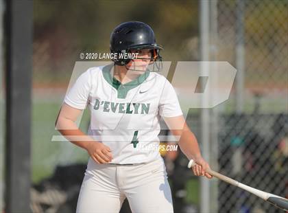 Thumbnail 3 in Roosevelt @ D'Evelyn State Quarter Finals photogallery.