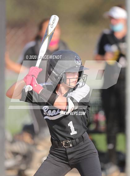Thumbnail 3 in Roosevelt @ D'Evelyn State Quarter Finals photogallery.