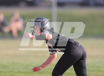 Thumbnail 3 in Roosevelt @ D'Evelyn State Quarter Finals photogallery.