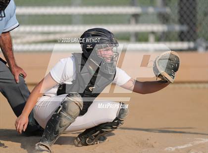 Thumbnail 1 in Roosevelt @ D'Evelyn State Quarter Finals photogallery.