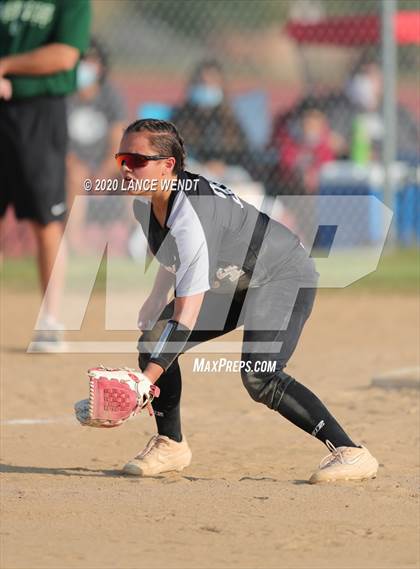 Thumbnail 3 in Roosevelt @ D'Evelyn State Quarter Finals photogallery.