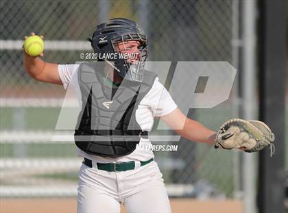 Thumbnail 3 in Roosevelt @ D'Evelyn State Quarter Finals photogallery.