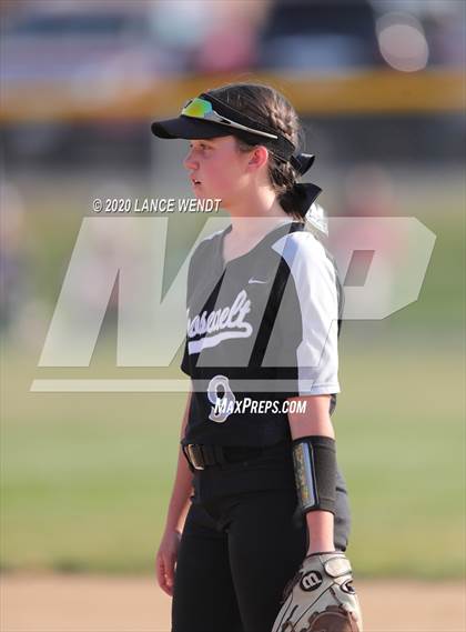 Thumbnail 2 in Roosevelt @ D'Evelyn State Quarter Finals photogallery.