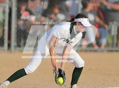 Thumbnail 2 in Roosevelt @ D'Evelyn State Quarter Finals photogallery.