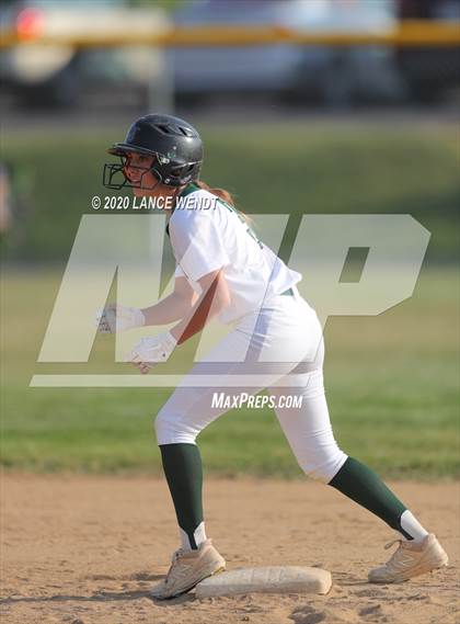 Thumbnail 2 in Roosevelt @ D'Evelyn State Quarter Finals photogallery.