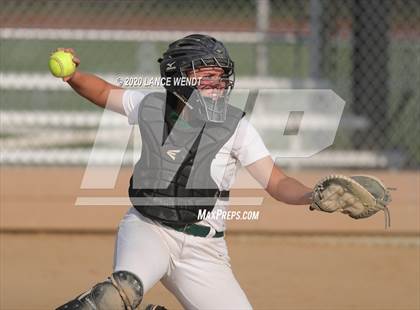 Thumbnail 1 in Roosevelt @ D'Evelyn State Quarter Finals photogallery.