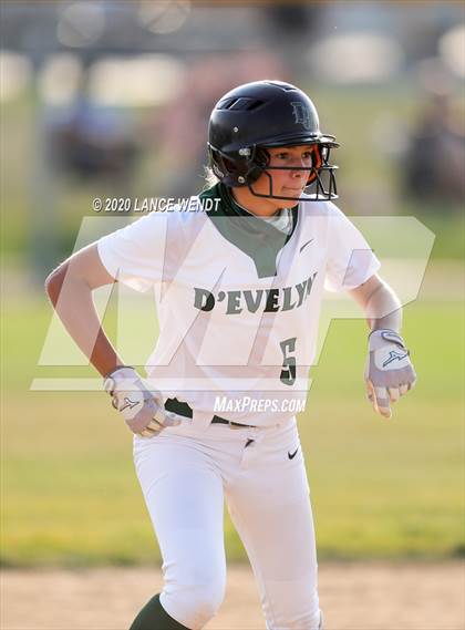 Thumbnail 3 in Roosevelt @ D'Evelyn State Quarter Finals photogallery.
