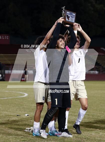 Thumbnail 3 in Archbishop Mitty vs. Saint Francis (CIFCCS D1 Championship) photogallery.