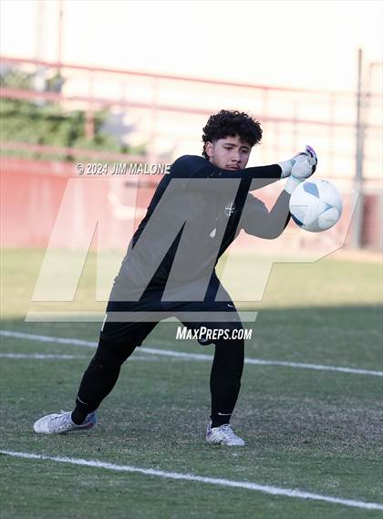 Thumbnail 2 in Archbishop Mitty vs. Saint Francis (CIFCCS D1 Championship) photogallery.