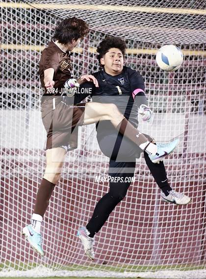 Thumbnail 3 in Archbishop Mitty vs. Saint Francis (CIFCCS D1 Championship) photogallery.