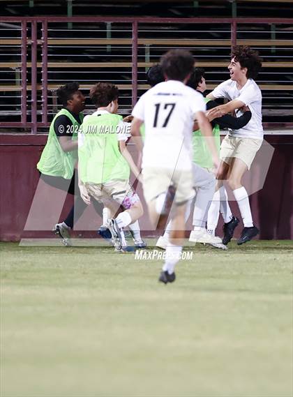 Thumbnail 1 in Archbishop Mitty vs. Saint Francis (CIFCCS D1 Championship) photogallery.