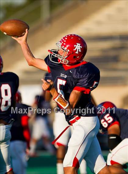 Thumbnail 1 in Alief Elsik @ Alief Taylor photogallery.
