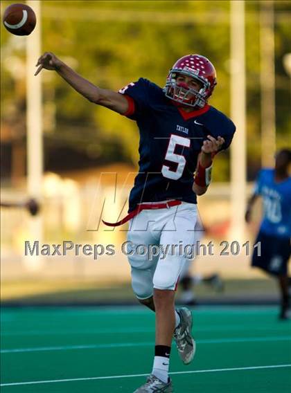 Thumbnail 2 in Alief Elsik @ Alief Taylor photogallery.
