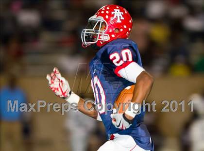 Thumbnail 3 in Alief Elsik @ Alief Taylor photogallery.