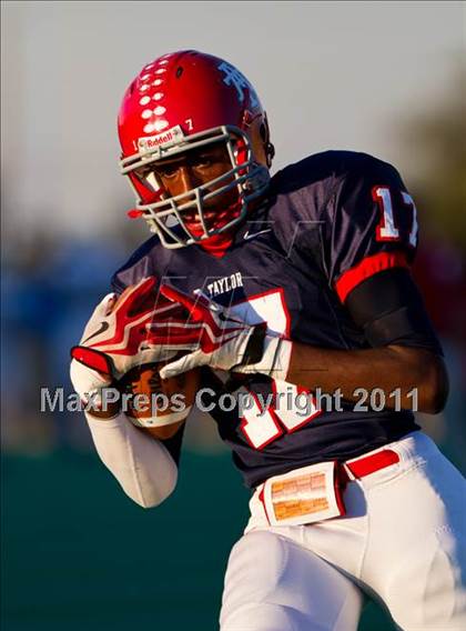 Thumbnail 1 in Alief Elsik @ Alief Taylor photogallery.