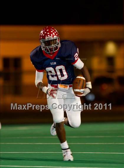 Thumbnail 3 in Alief Elsik @ Alief Taylor photogallery.