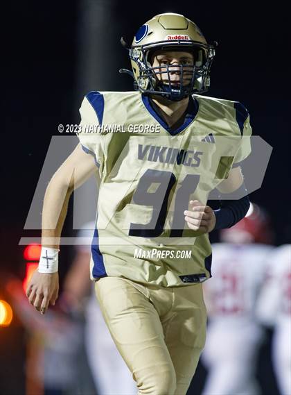 Thumbnail 3 in Paw Paw @ Niles (MHSAA Division 4 Second Round) photogallery.