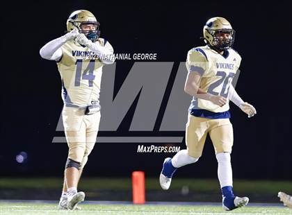 Thumbnail 1 in Paw Paw @ Niles (MHSAA Division 4 Second Round) photogallery.